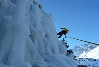 Arrampicata su ghiaccio